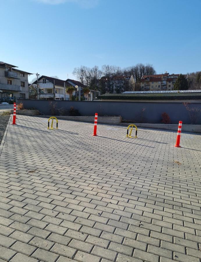 Apartman Tim Lux 1 Vrnjačka Banja Exterior foto